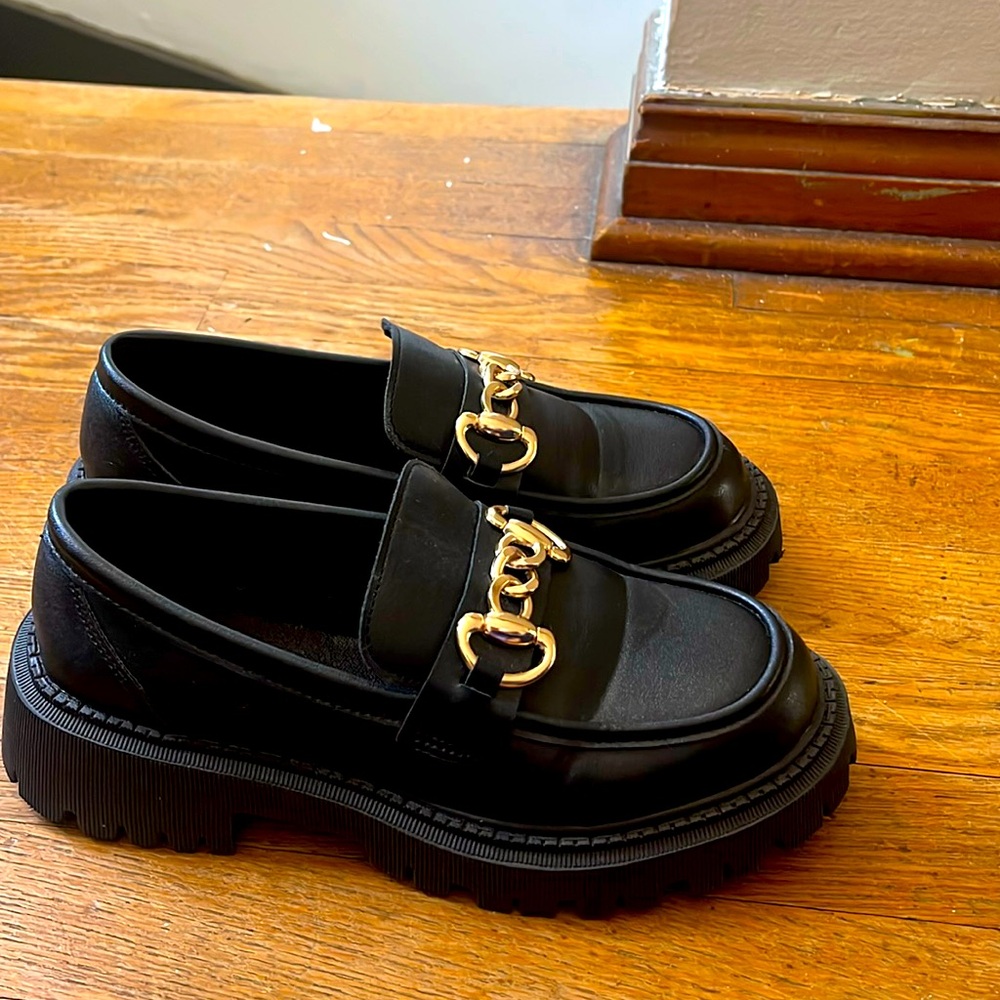 Chunky loafers